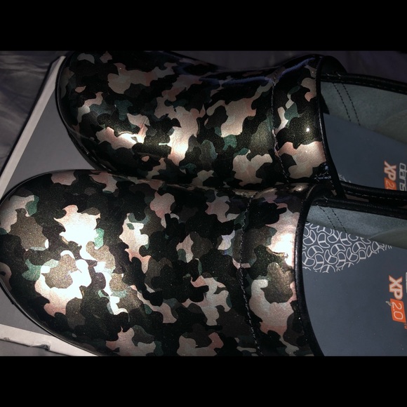 Danskos - Picture 2 of 4